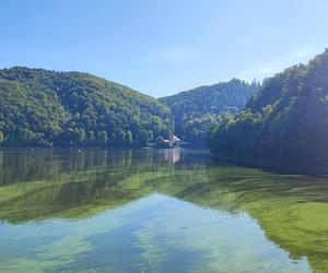 Z Wrocławia na weekend. Zamek Grodno i ogromna zapora wodna w Zagórzu Śląskim 