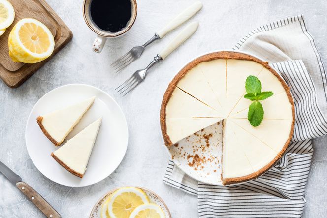 Sernik cytrynowy z ksylitolem: pyszne ciasto dla diabetyków