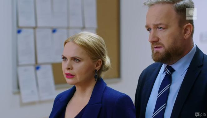 Przyjaciółki 17 odc. 206. Paweł (Bartek Kasprzykowski), Anka (Magdalena Stużyńska)