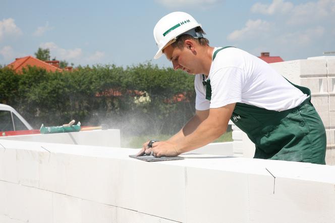 Szlifowanie bloczków betonu komórkowego