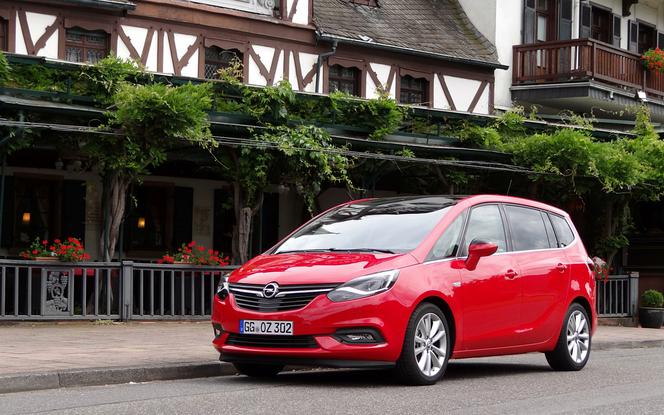 Opel Zafira 2017