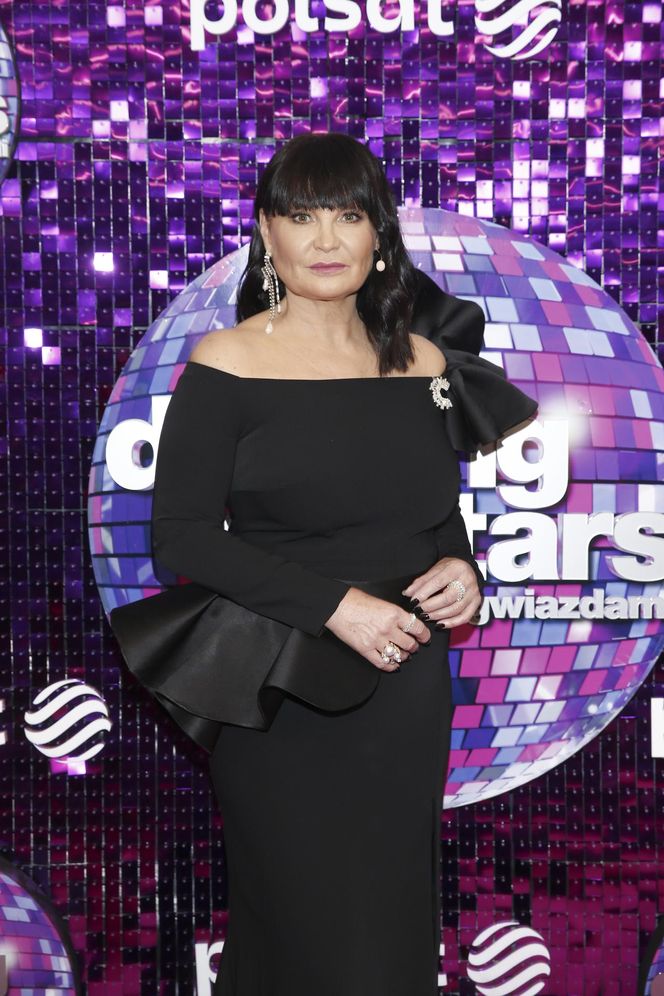 Czarna Mamba bez grzywki! Nowy wizerunek jurorki rozgrzał internet