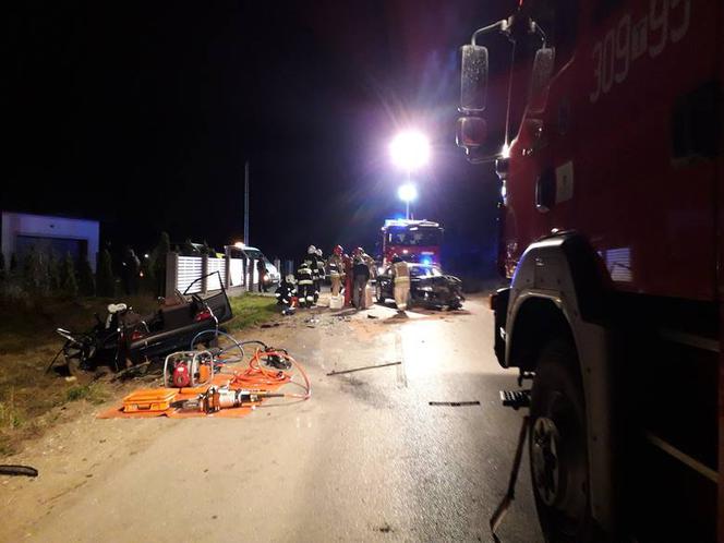 TRAGEDIA po strasznym wypadku. Nie żyje młody kierowca. Drugi był PIJANY!
