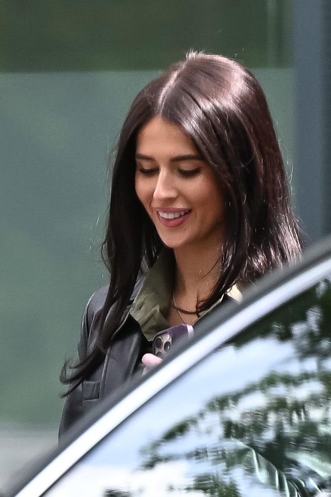 Roxie Węgiel -  tajemniczy fotelik w limuzynie