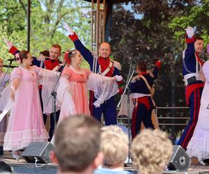 Piknik patriotyczny i koncert „Polskie Tańce Narodowe i Regionalne” na pl. Litewskim w Lublinie