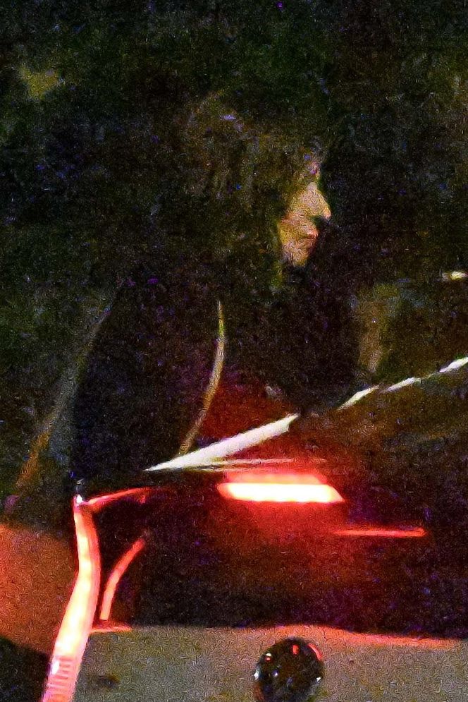 Agnieszka Perepeczko je, pije i tańcuje w środku nocy