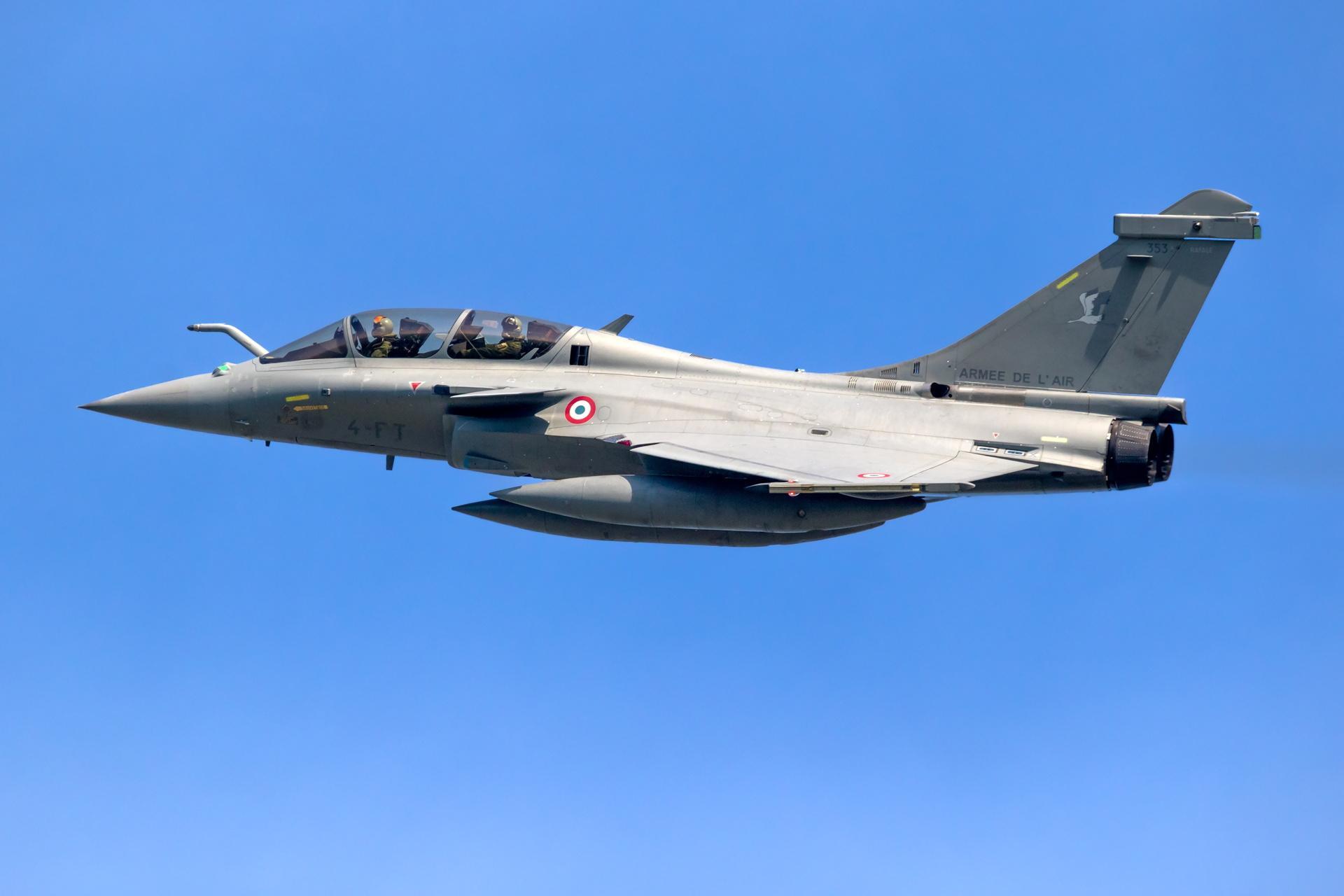 Samoloty Rafale i F-15