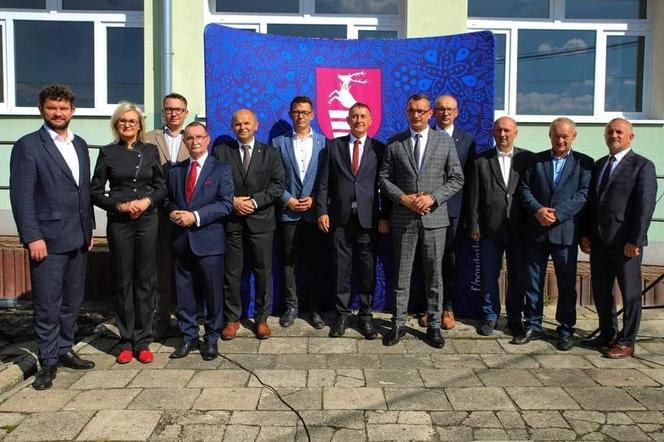 Żołnierze będą na stałe stacjonować w powiecie kraśnickim. Przejmą teren po dawnej szkole