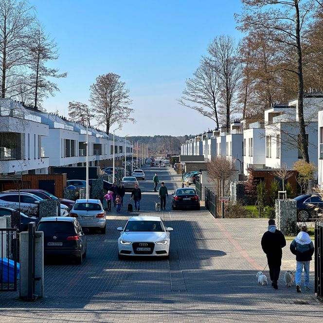 Mała architektura na placach 6