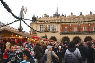 Święta tuż-tuż. Podpowiadamy, które jarmarki bożonarodzeniowe w Polsce warto odwiedzić