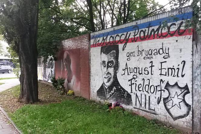 Mur u zbiegu ulic Kijowskiej i Nawojki