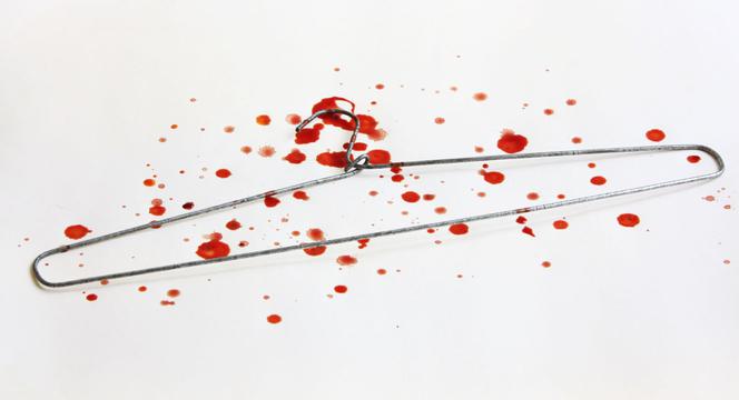 Rośnie liczba nielegalnych aborcji! O skutkach turystyki aborcyjnej rozmawiamy z prof. Romualdem Dębskim