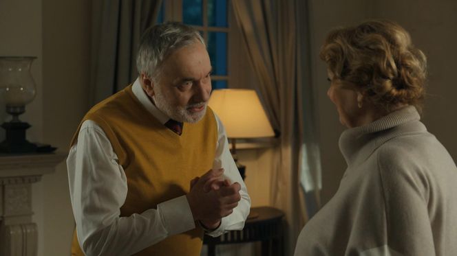 Barwy szczęścia, odcinek 3199: Andrzej zapewni Józefinę, że zapamięta dzień ich ślubu do końca życia! Dopnie swoje sprawy i zniknie tuż przed uroczystością - ZDJĘCIA