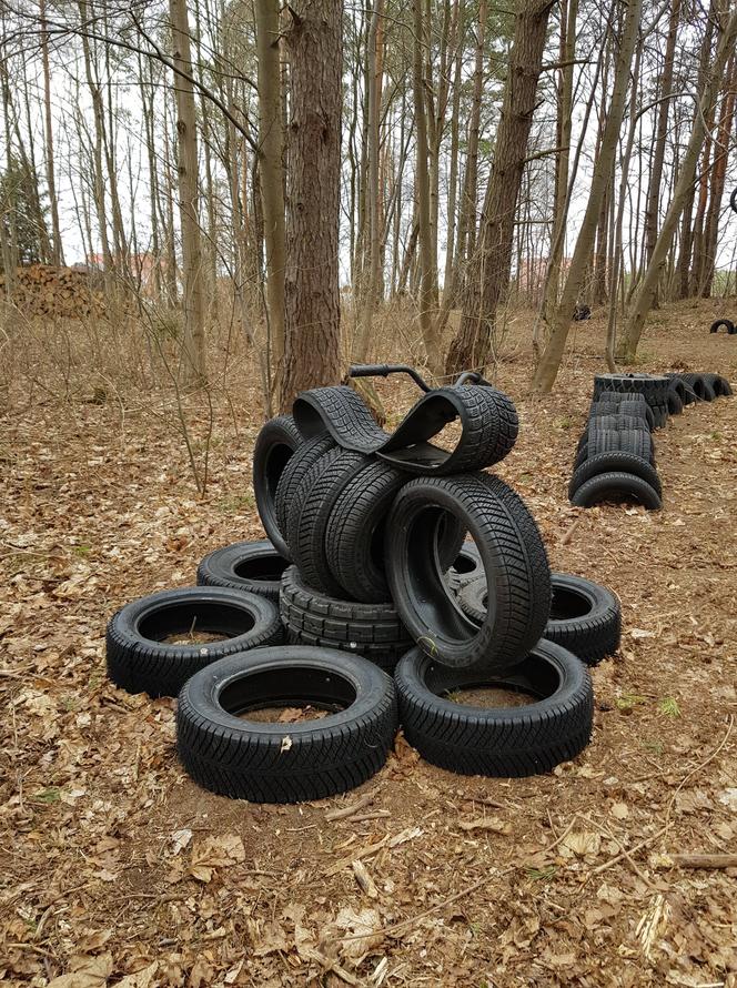 Park Oponarium w Dźwierzutach. Nowe miejsce rekreacji zaskakuje! [ZDJĘCIA]