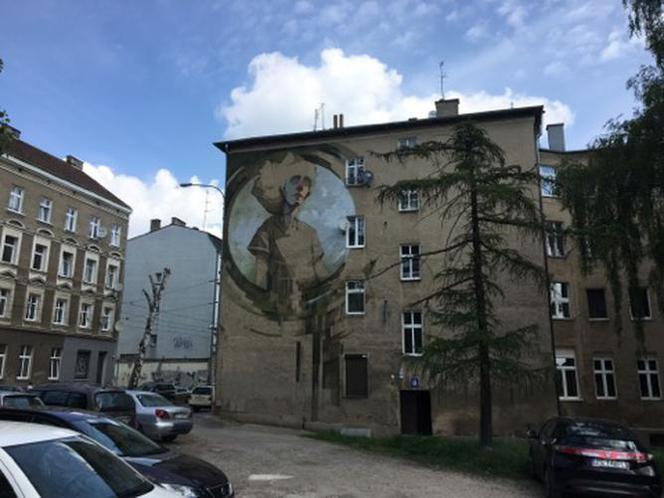 Nowy mural na ul. Kolumba