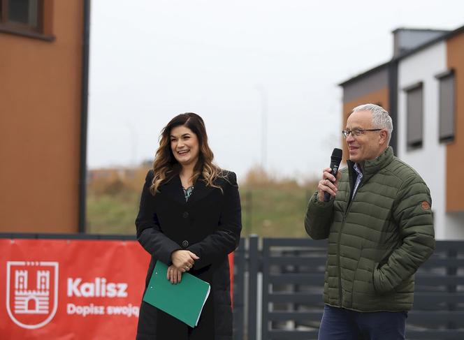 Parapetówka na Osiedlu Dębowym w Kaliszu. Mieszkańcy czekali na to od 4 lat