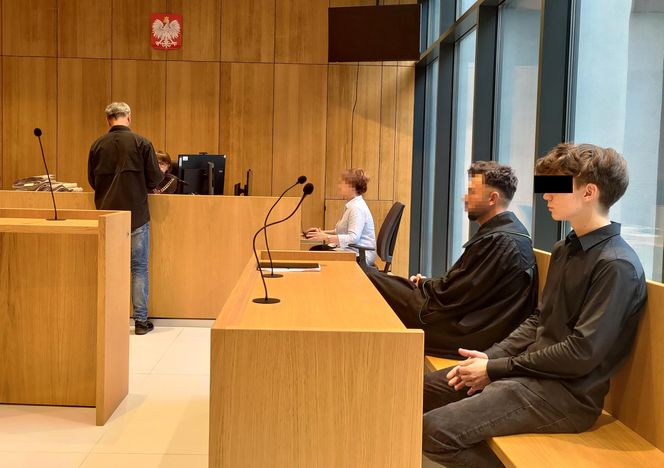 Olaf odpowiada za śmierć Ani. Jego ojciec szokuje przed sądem