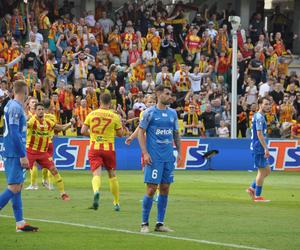 Korona Kielce - Ruch Chorzów. Zdjęcia kibiców na Suzuki Arenie