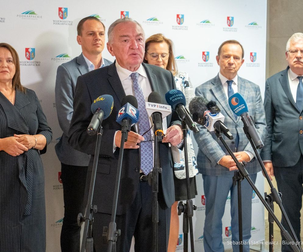 Wątpliwości w sprawie KPO na Podkarpaciu. W sobotę nadzwyczajna sesja sejmiku