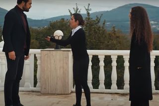 Emanet. Yaman poznaje prawdę o Nanie 