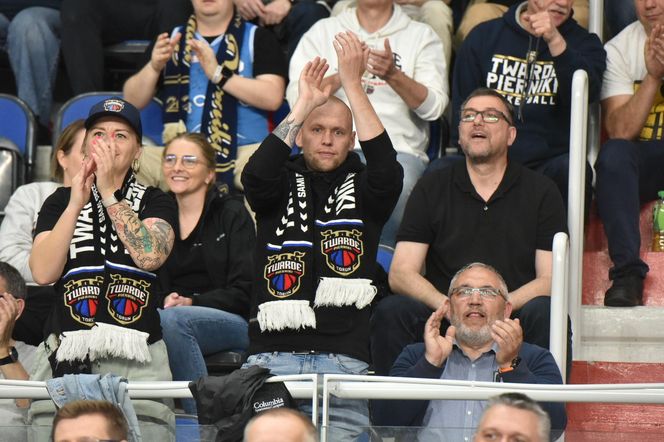 Arriva Polski Cukier Toruń - Anwil Włocławek, zdjęcia kibiców i zawodników z 4. meczu fazy play-off Orlen Basket Ligi