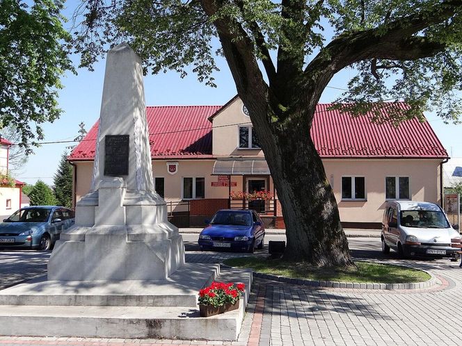 Krzeszów jest na Podkarpaciu, ale nie zawsze tak było.  Wieś zaliczyła wędrówkę pomiędzy województwami 