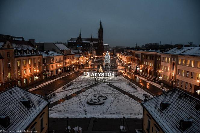 Napis #Białystok na Rynku Kościuszki