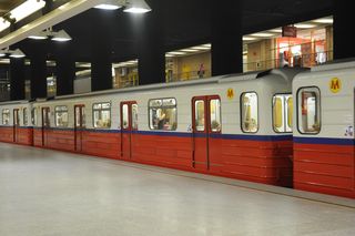 Utrudnienia w metrze, dziś 3 lutego 2025 r. Dlaczego metro nie jeździ? AKTUALIZACJA