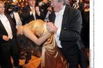 Ruby - kochanka Berlusconiego lansuje się na balu w Operze Wiedeńskiej