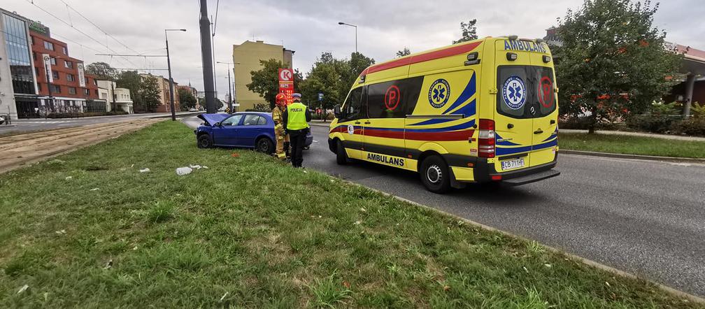 Bydgoszcz: Wypadek na ul. Jagiellońskiej! Jedna osoba trafiła do szpitala 
