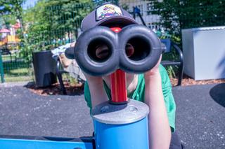 Plac zabaw dla dzieci słabowidzących na Bielanach