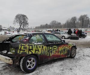 Białystok. Charytatywny Wrak Race Uniwerstal [18.12.2022]