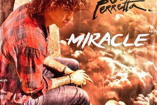 Julian Peretta - Miracle