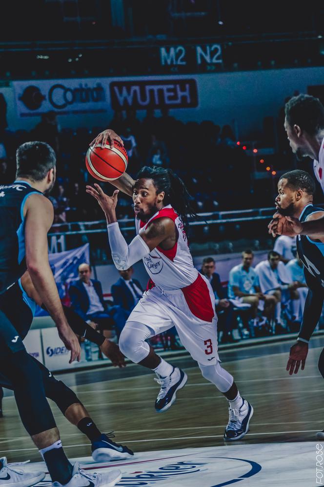 Polski Cukier Toruń - Estudiantes Madryt 60:68