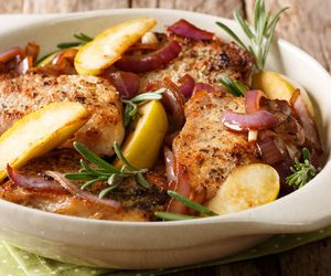 Kotlety schabowe z worka. Patent na zawsze miękki i soczysty schab na obiad