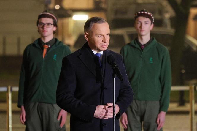 Prezydent oddał hołd ofiarom stanu wojennego. Wspominał górników i Popiełuszkę