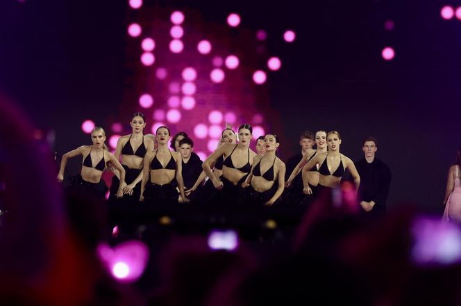 Koncert Roztańczony PGE Narodowy 2025. Na scenie gwiazdy: popu, rapu i disco polo [ZDJĘCIA]