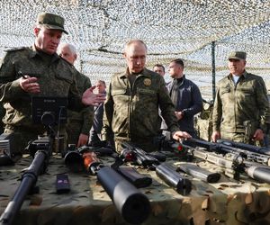 Putin, Zapad