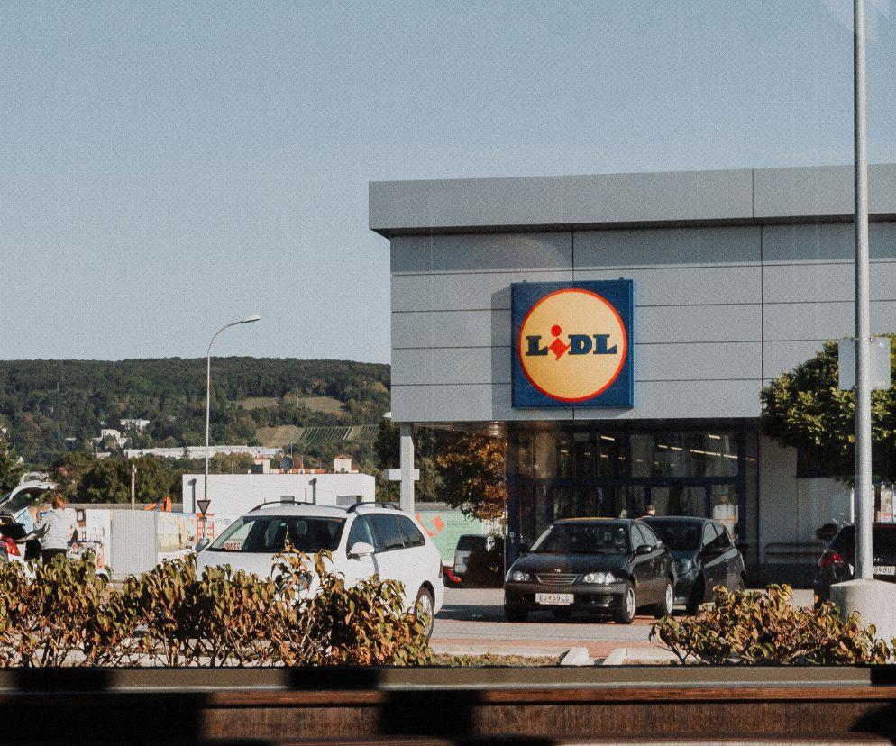 Jak jest czynny Lidl w majówkę? Otwarte sklepy na majówkę 