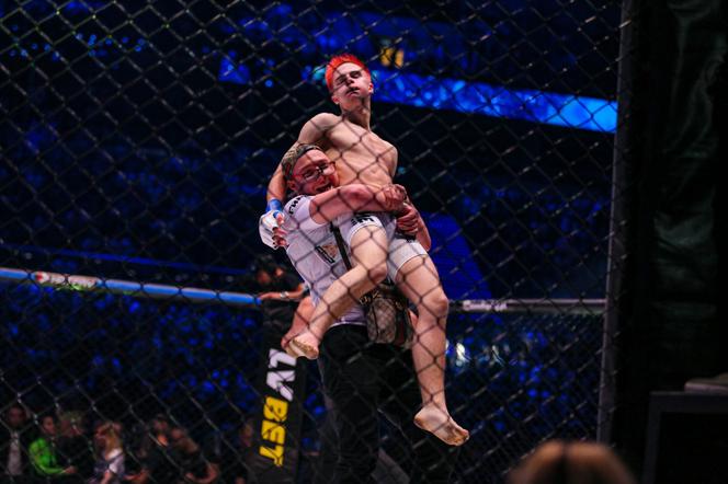 W FAME MMA zarabiają KOKOSY!