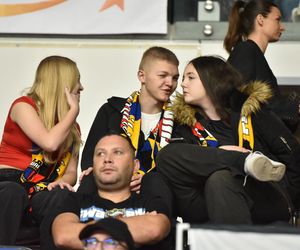 Arriva Lotto Twarde Pierniki Toruń - Legia Warszawa, zdjęcia kibiców i zawodników z meczu Orlen Basket Ligi