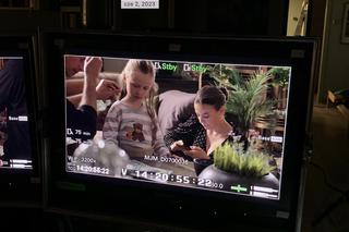 M jak miłość po wakacjach 2023. Nadia (Mira Fareniuk), Magda (Anna Mucha)