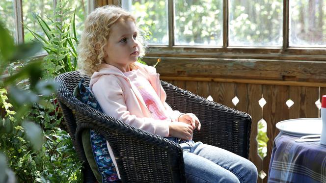 Koszmar gwiazdy M jak miłość. 6-letnia Hania Nowosielska nie wiedziała, dlaczego prawdziwa mama jej nie kocha! Wygadała co ją spotkało na planie!
