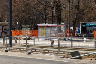 Okolice przystanku autobusowego Batumi na Mokotowie