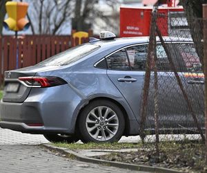 Antoni Macierewicz przesiadł się do taksówki 