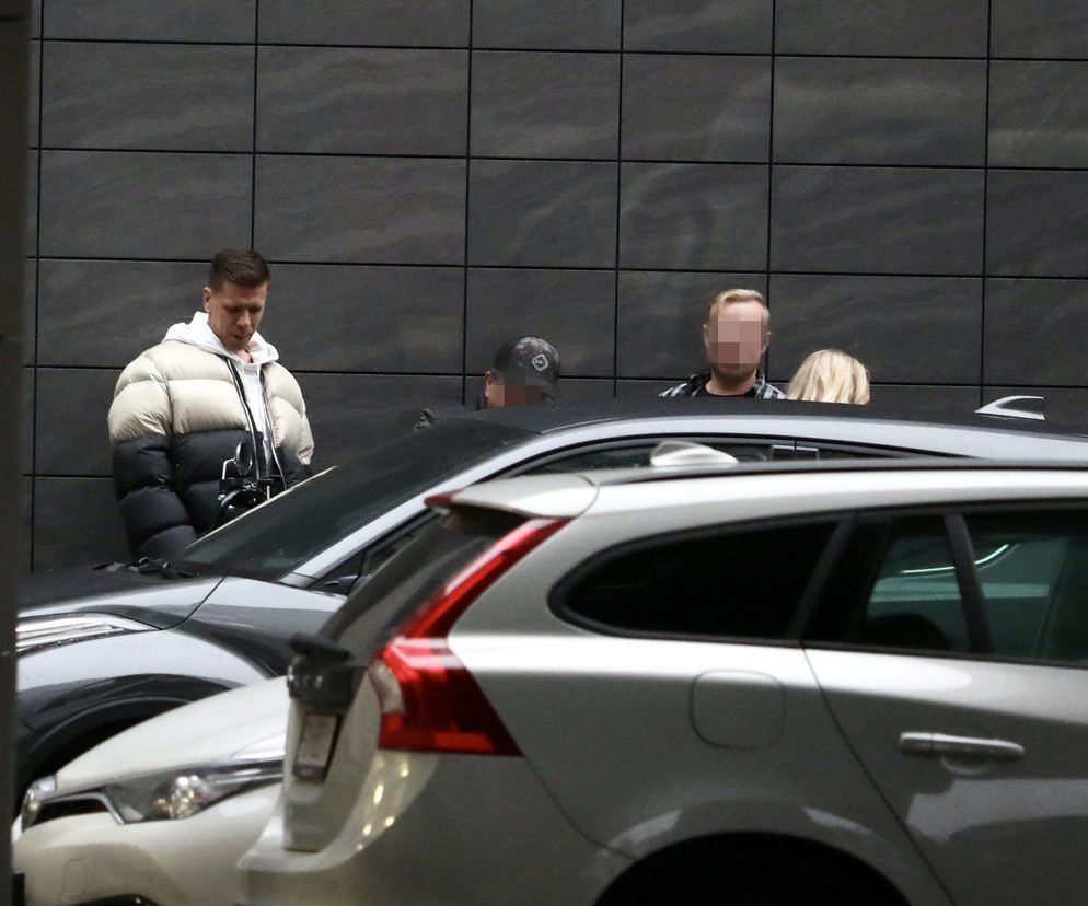 Wojciech Szczęsny żegna się z żoną Mariną