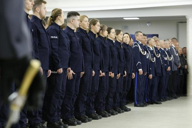 Nowi policjanci zasilą lubelski garnizon. 78 osób złożyło ślubowanie