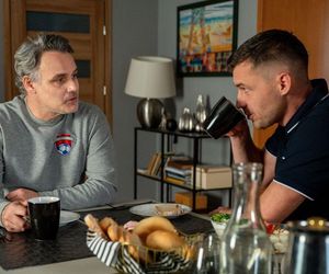 Barwy szczęścia odc. 3172. Karol Czubak (Jan Wieczorkowski), Darek Janicki (Andrzej Niemyt)