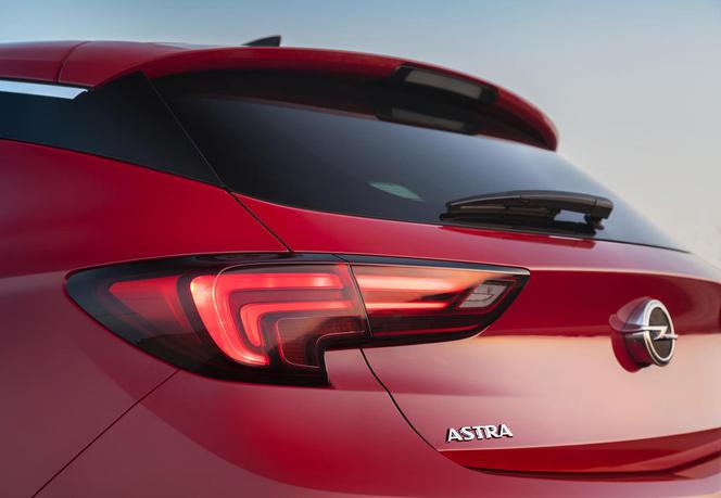 2015 nowy Opel Astra
