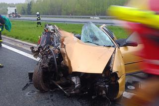 Tarnów. Zderzenie ciężarówki z osobówką na autostradzie A4